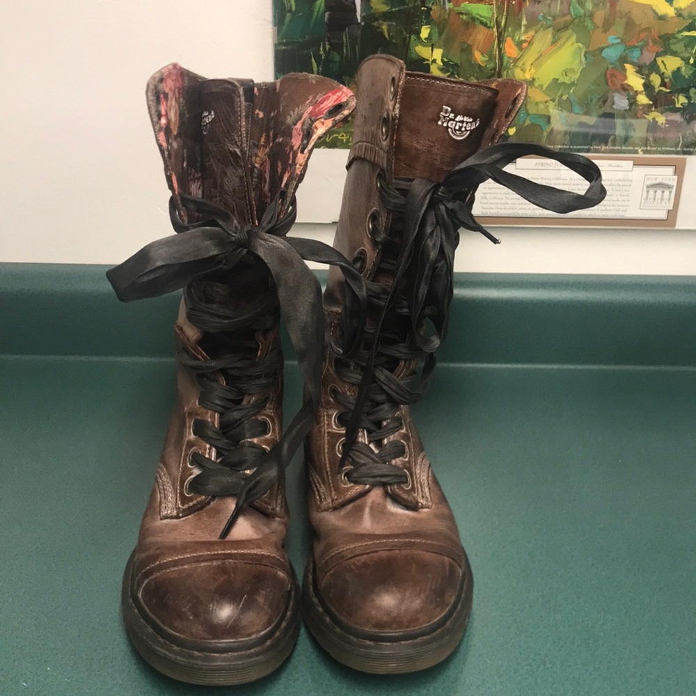 Dr. Marten Triumph 1914 Brown Boots